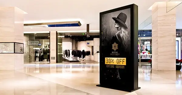 Digital Signage: Transforming Communication Dynamics