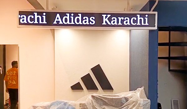 Revolutionizing Retail: The Stunning Indoor SMD Screen at Adidas Karachi