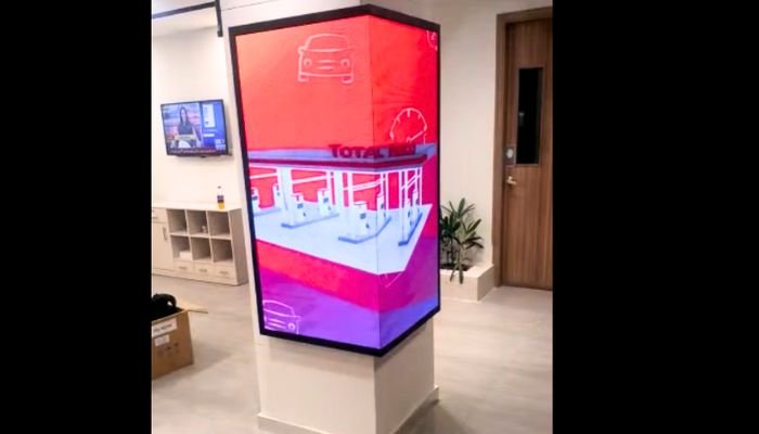 The Future of Corporate Display: The Stunning Curve SMD Screen at Total Parco Pakistan's