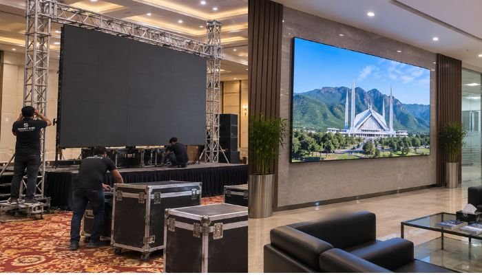 SMD Screen Rental vs Purchase in Pakistan: Which Option Is Better for Events and Businesses?